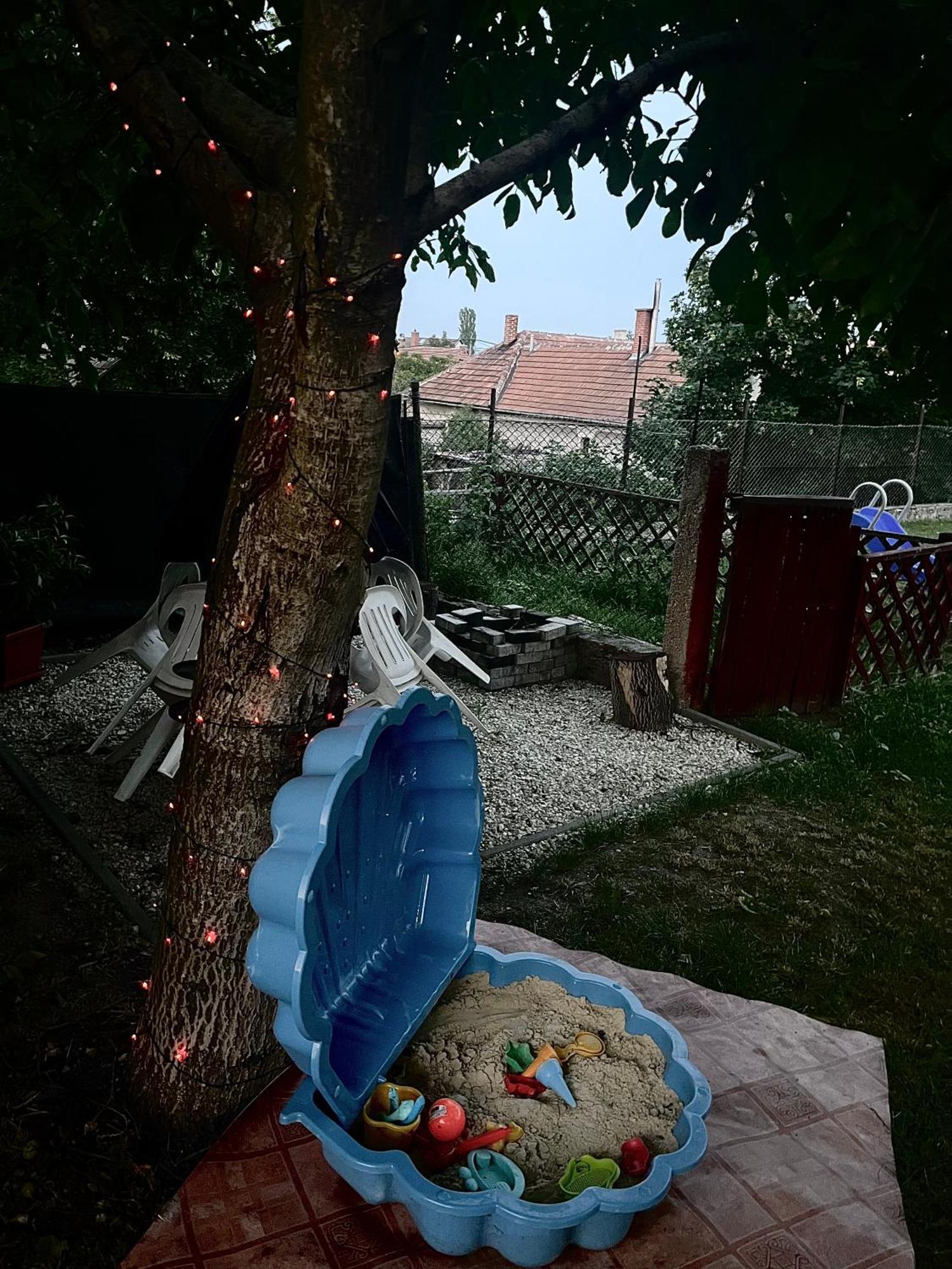 Szandra Vendeghaz Osku エクステリア 写真